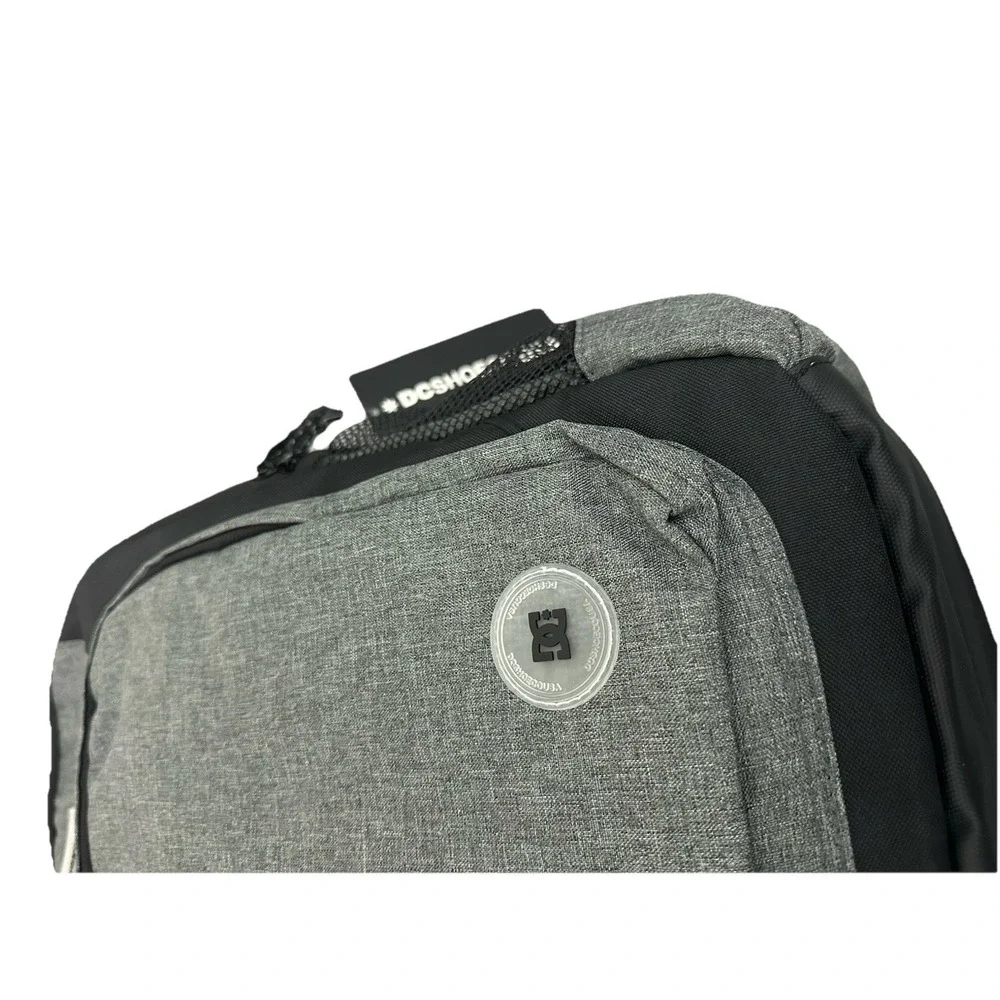 DC Shoes Unisex's Locker 3‎ Backpack 23 Liter Dark Gray Padded Laptop Sleeve New